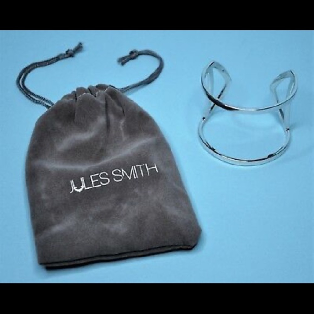 Jules Smith Jane Cuff (NWOT)